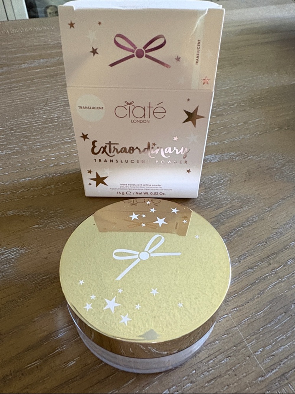 Xtraordinary Translucent Powder - Picture 4 of 5